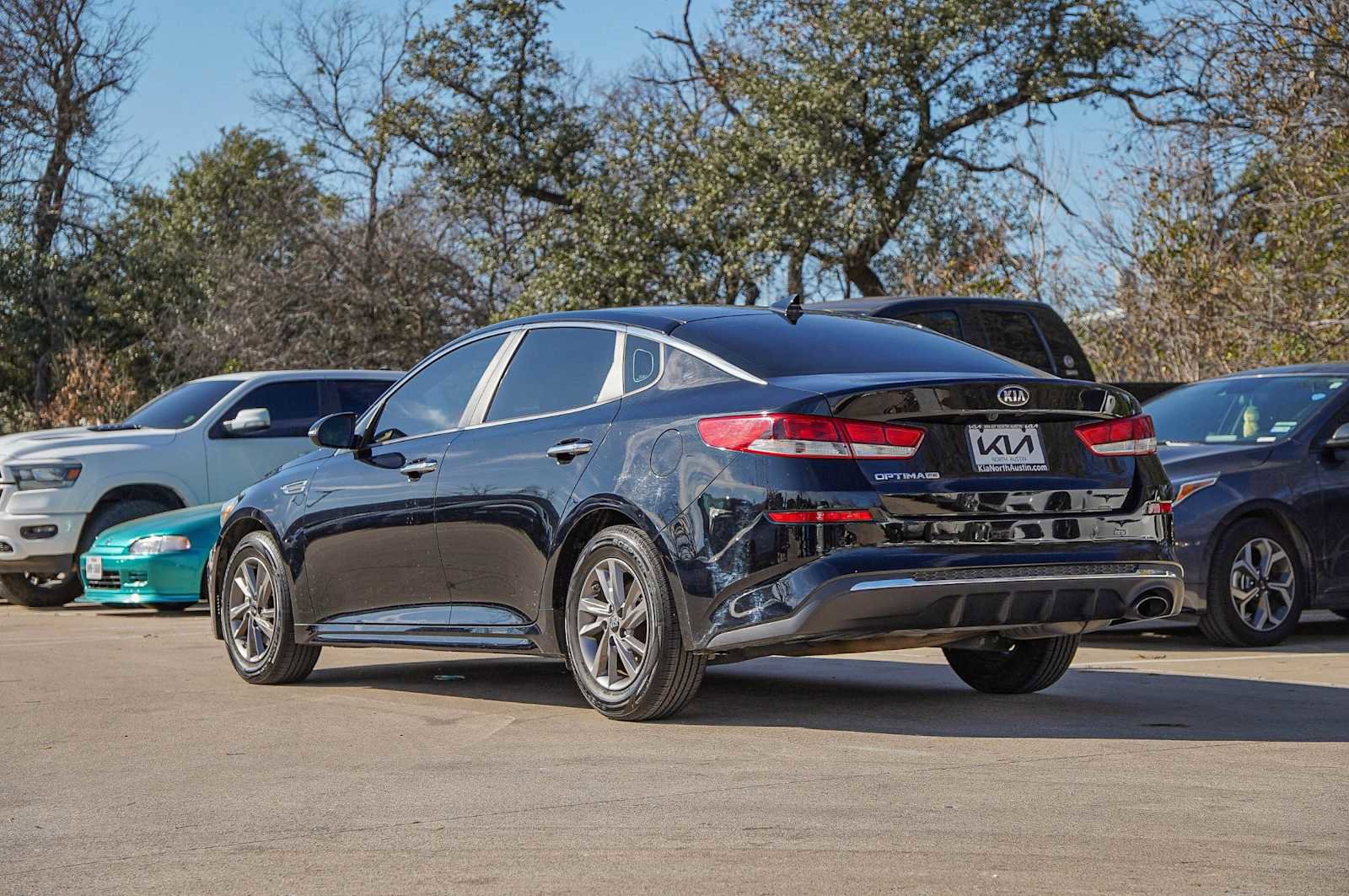 Used 2020 Kia Optima LX image 7