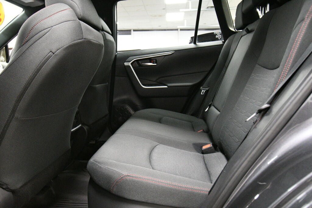 Used 2023 Toyota RAV4 SE w/ Weather & Moonroof Package AWD/4WD image 21