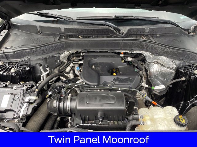 Used 2020 Ford Explorer XLT w/ Equipment Group 202A AWD/4WD image 20
