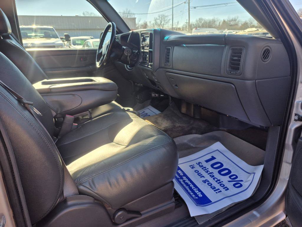 Used 2006 GMC Sierra 1500 SLE w/ Light Duty Power Package image 16