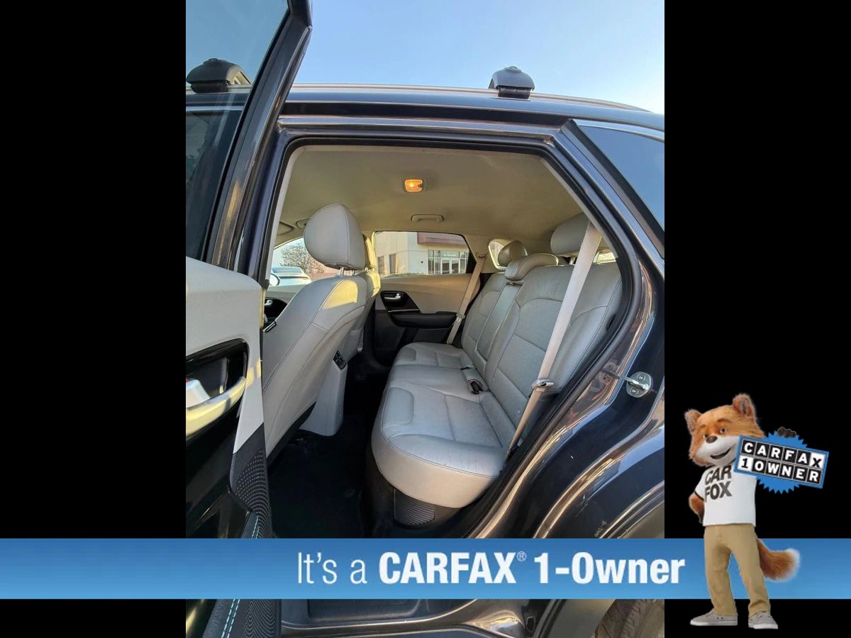 Used 2018 Kia Niro EX FWD image 18