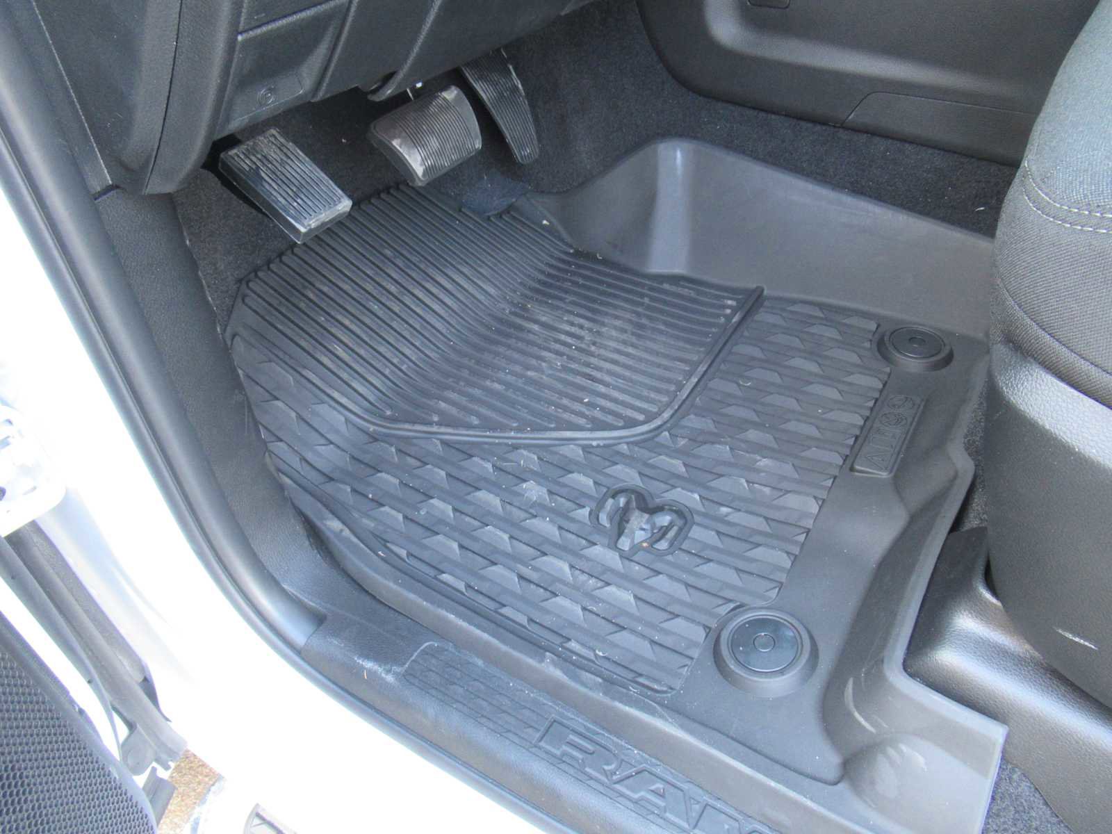 New 2026 RAM 2500 Big Horn image 26