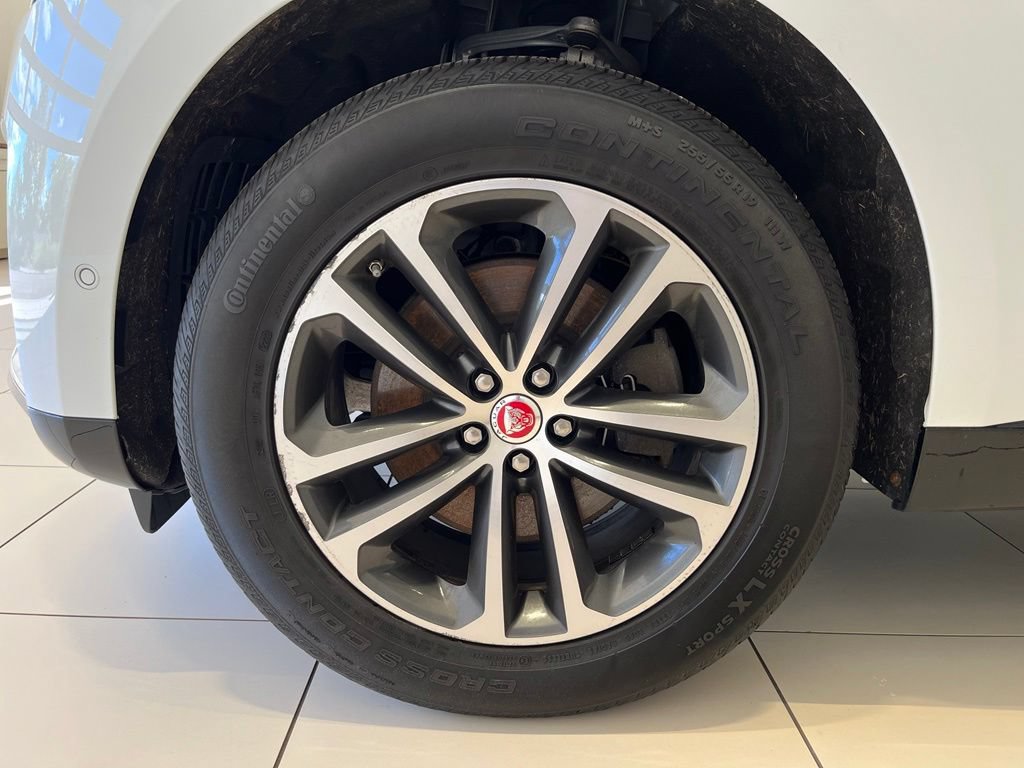 Used 2021 Jaguar F-PACE S AWD/4WD image 17