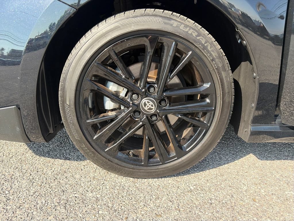 Used 2025 Toyota Camry SE FWD image 26
