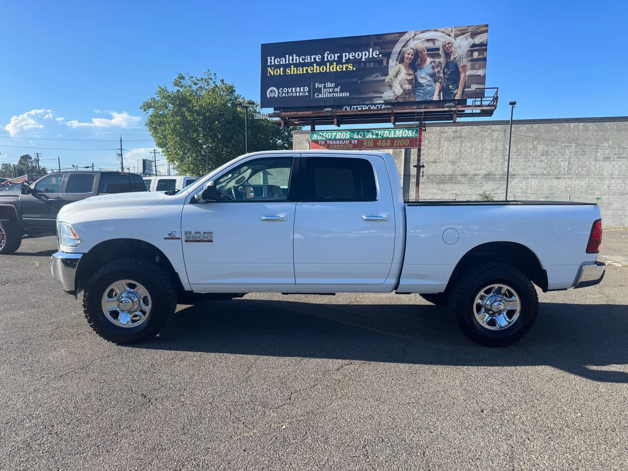 Used 2015 RAM 3500 SLT AWD/4WD image 6