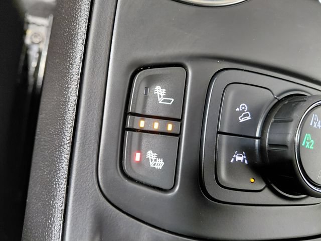 Certified 2024 GMC Terrain SLT AWD/4WD image 4