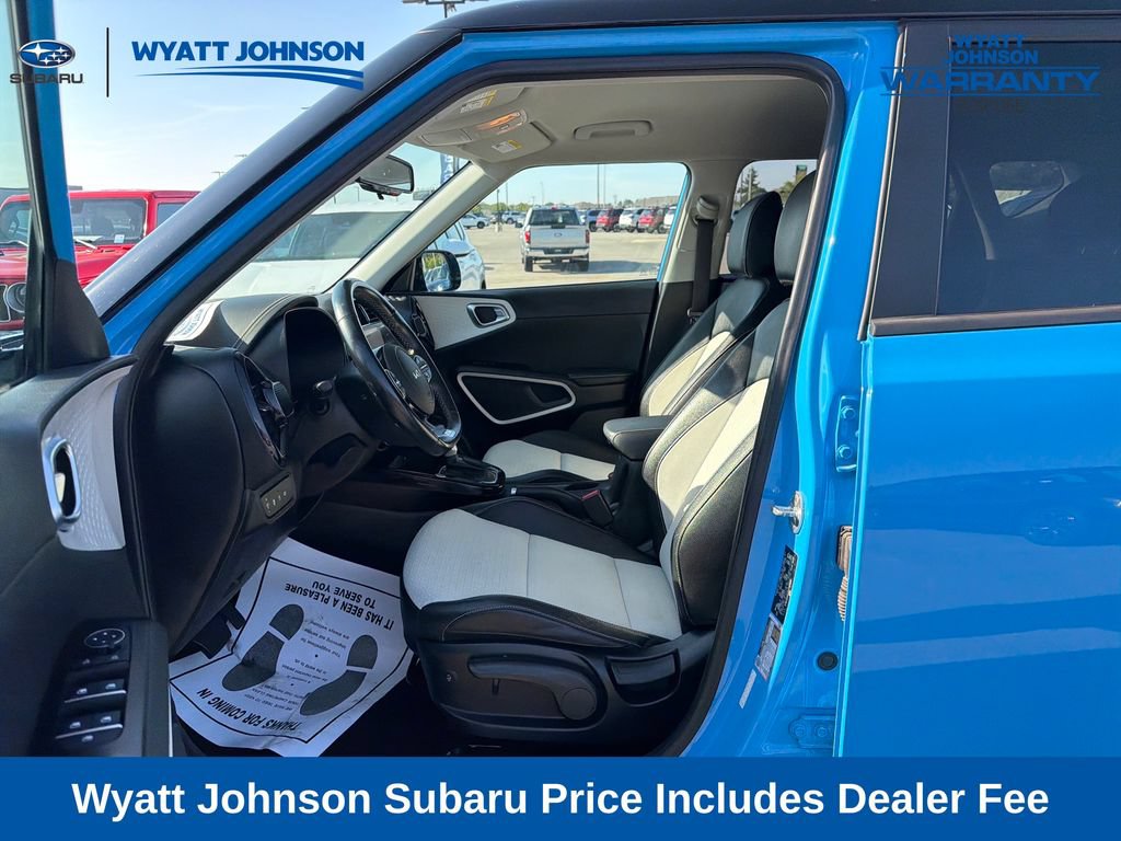 Used 2023 Kia Soul GT-Line FWD image 18