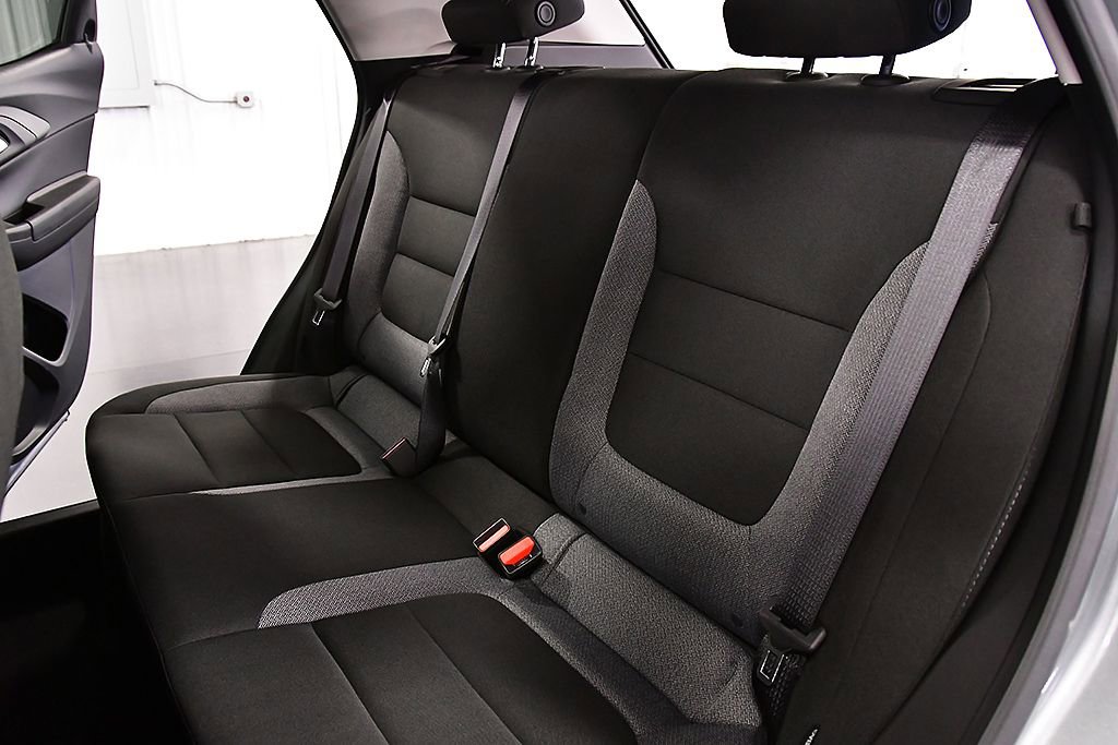 Used 2023 Chevrolet TrailBlazer LT w/ Convenience Package image 29