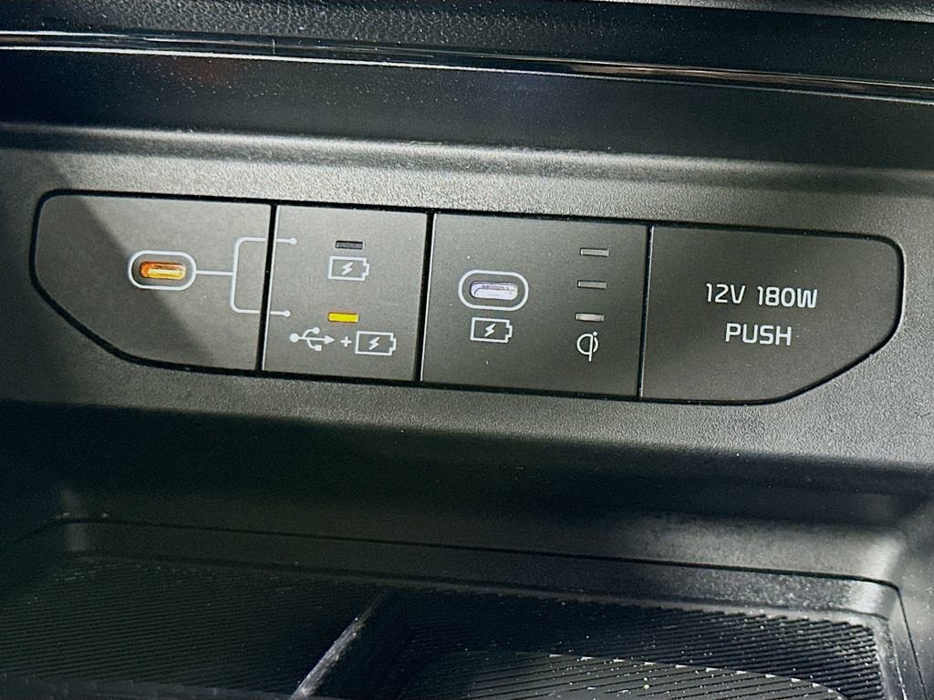 Used 2025 Kia K5 GT image 28