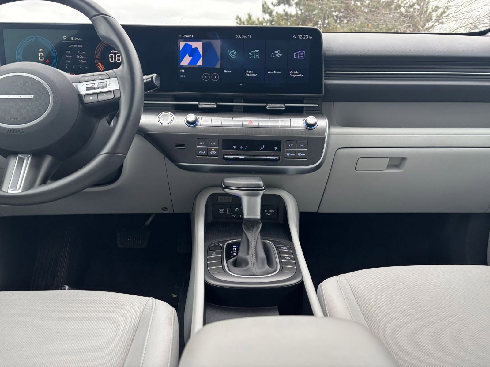 Used 2025 Hyundai Kona SEL image 17