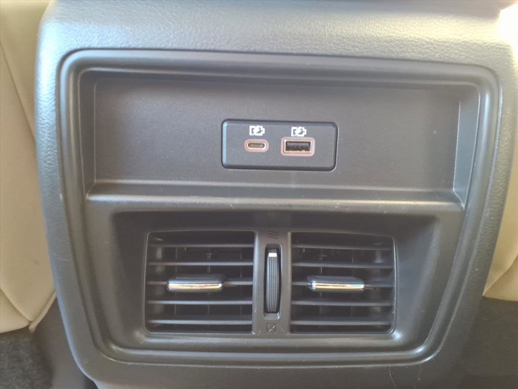 Used 2022 Nissan Murano SV w/ Cargo Package AWD/4WD image 9