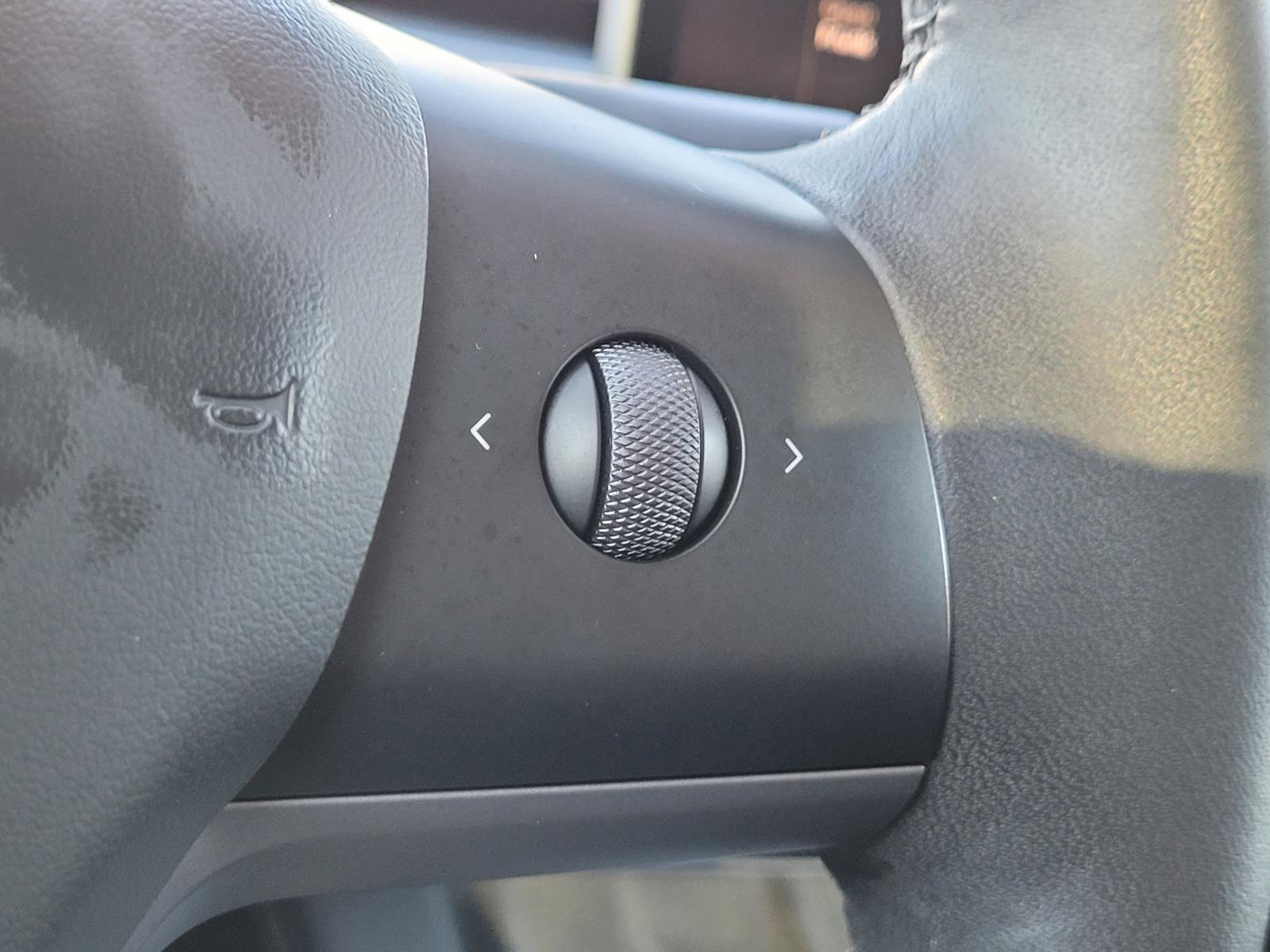 Used 2023 Tesla Model Y Long Range AWD/4WD image 8