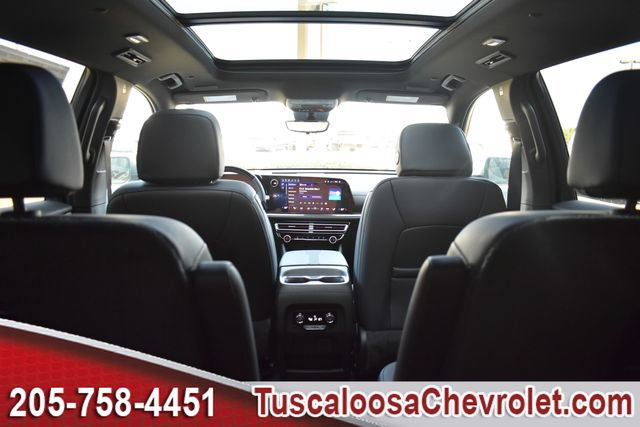 New 2027 Chevrolet Traverse Z71 w/ Enhanced Driving Package AWD/4WD image 11