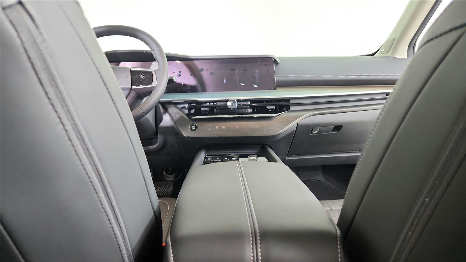 New 2026 Nissan Murano Platinum w/ Cargo Package AWD/4WD image 15