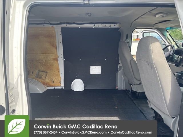 Used 2006 Ford E-350 and Econoline 350 Super Duty RWD image 16