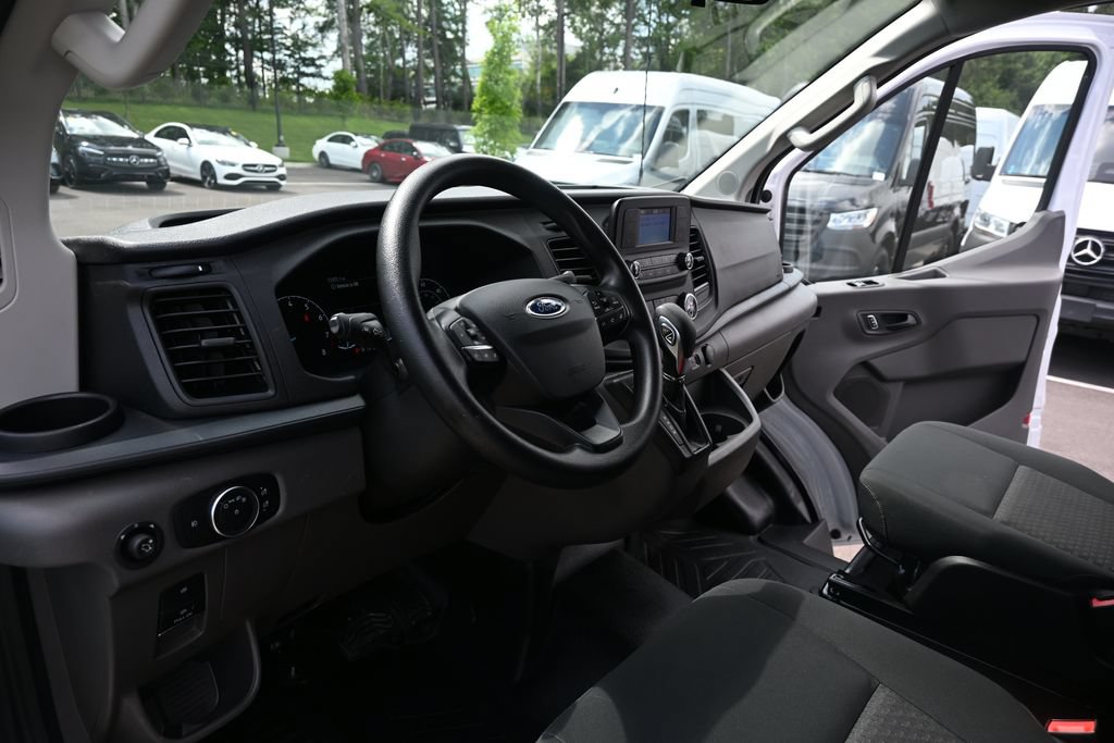 Used 2025 Ford Transit 250 Low Roof w/ Exterior Upgrade Package RWD image 6