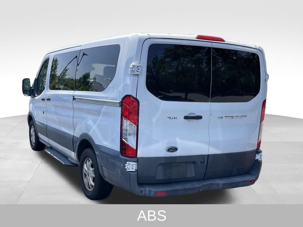 Used 2016 Ford Transit 150 XLT RWD image 5