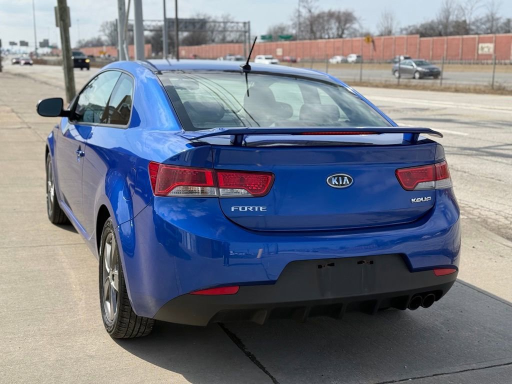 Used 2012 Kia Forte Koup EX FWD image 10