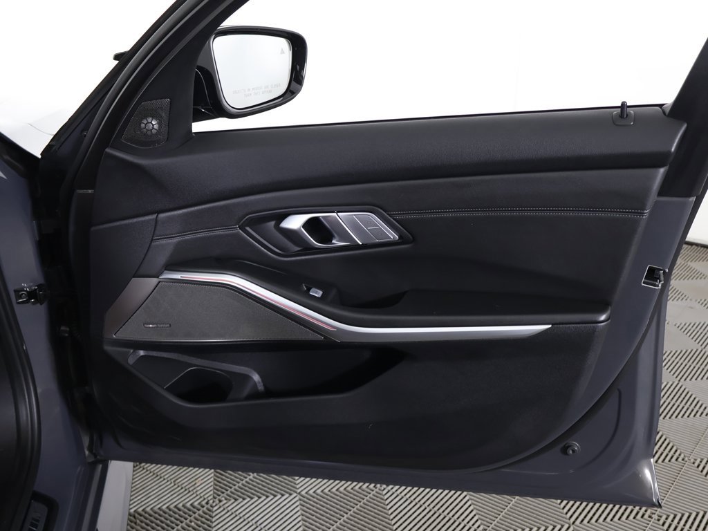 Used 2024 BMW M3 Competition image 29