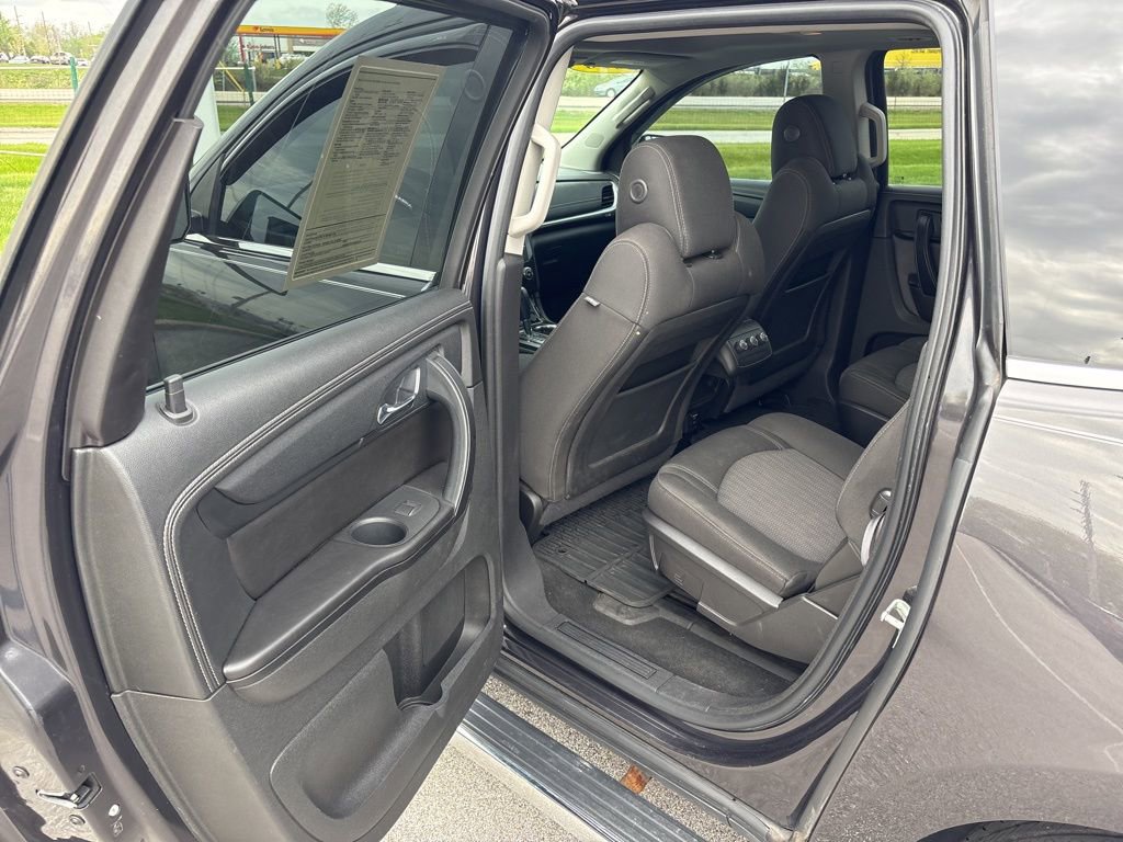 Used 2016 Chevrolet Traverse LT w/ Style and Technology Package AWD/4WD image 15