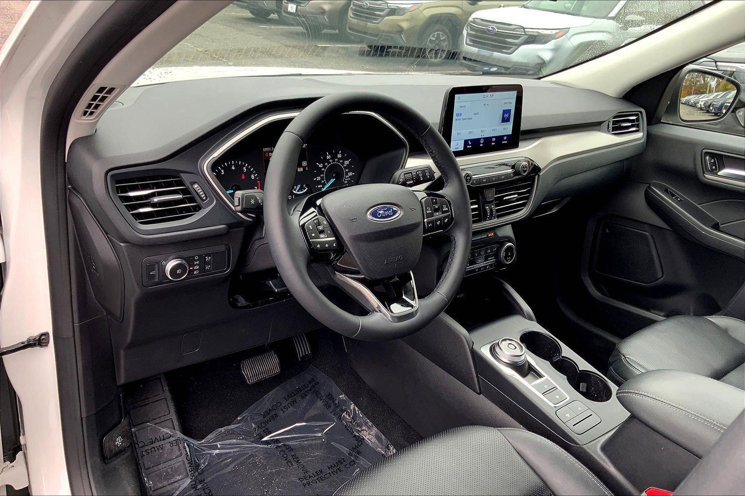 Used 2022 Ford Escape SEL image 16