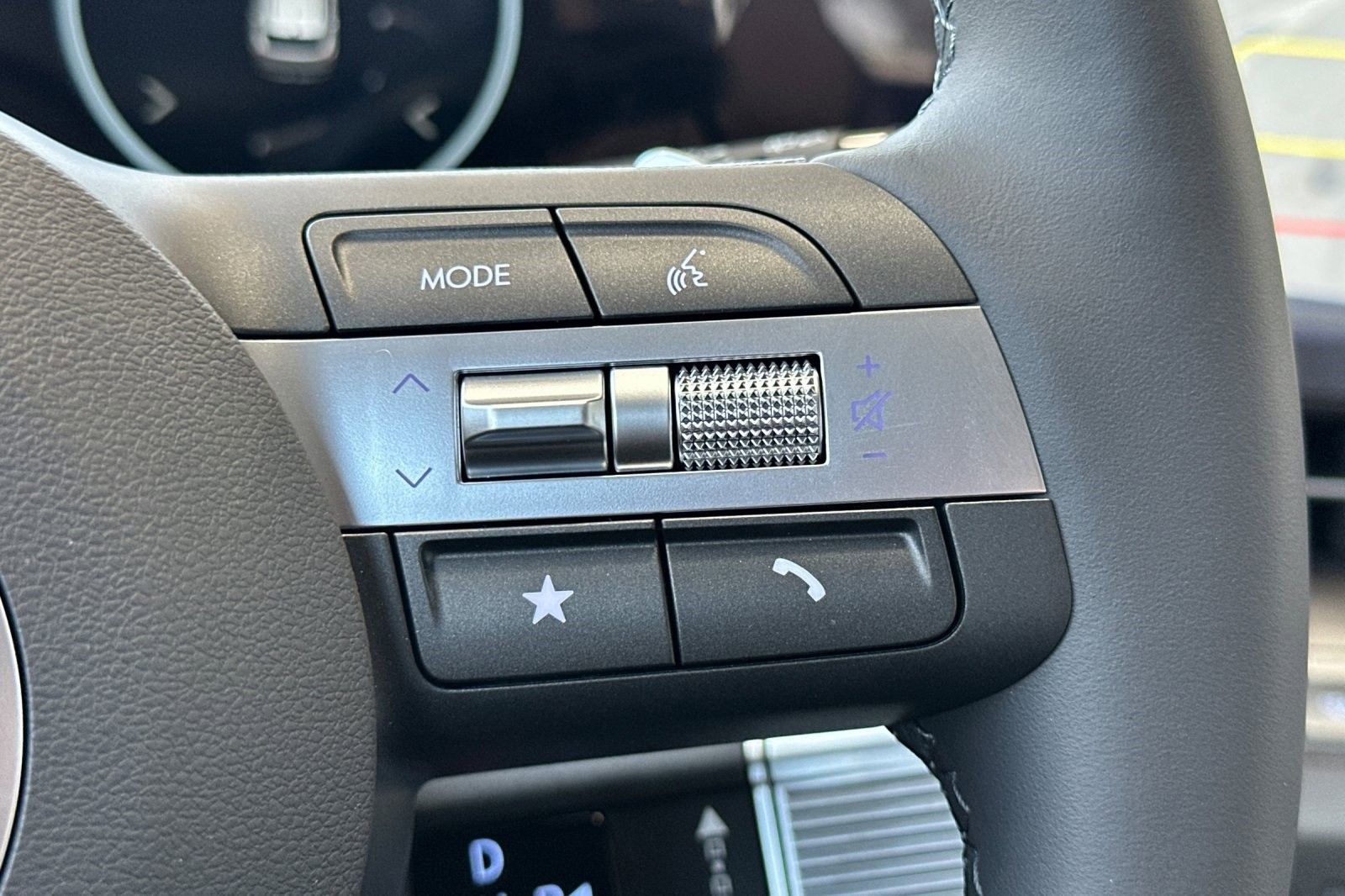 New 2025 Hyundai Kona SEL image 29