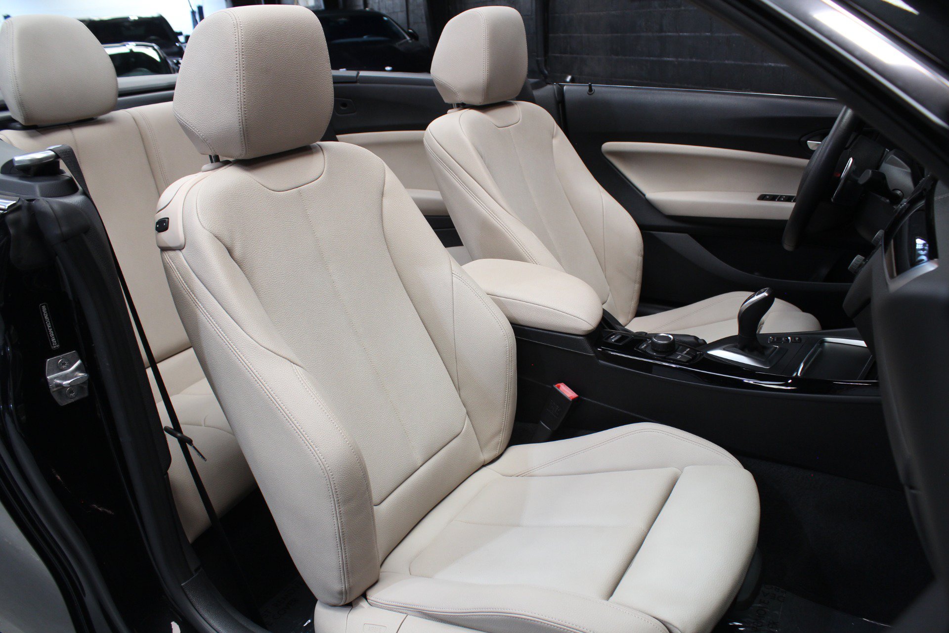 Used 2018 BMW 230i Convertible RWD image 45