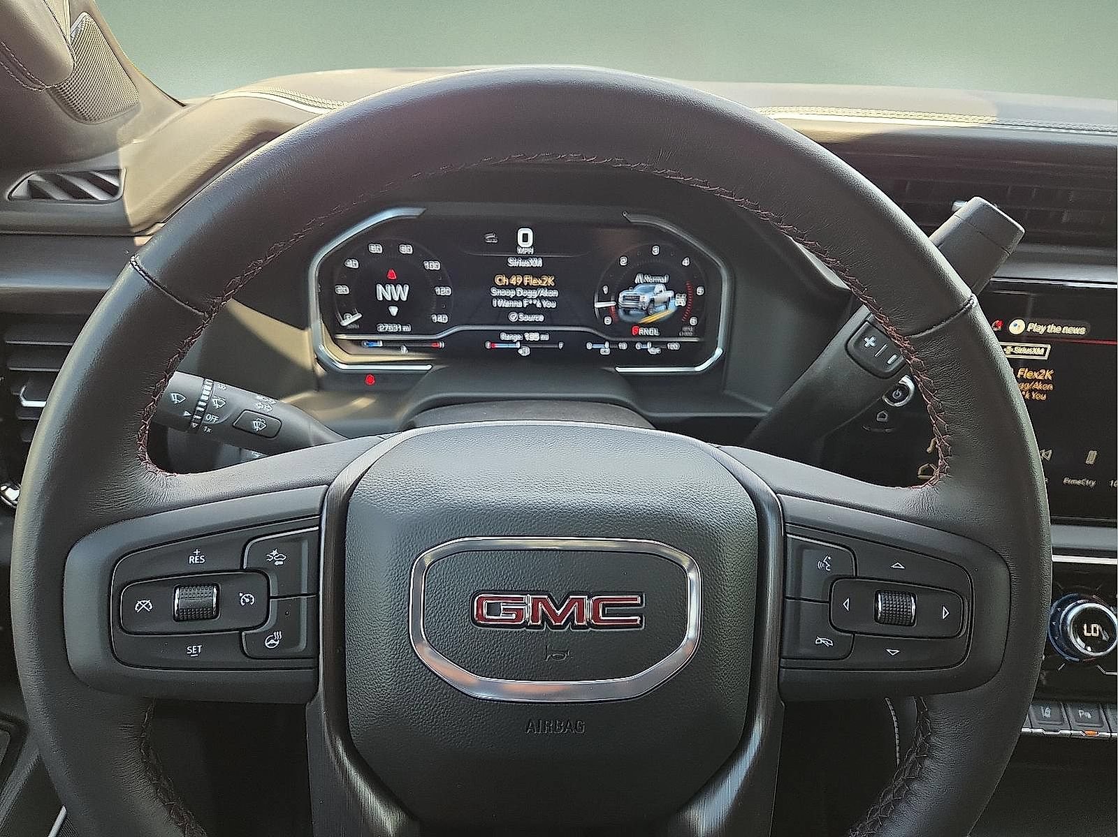 Used 2025 GMC Sierra 2500 AT4X AWD/4WD image 4