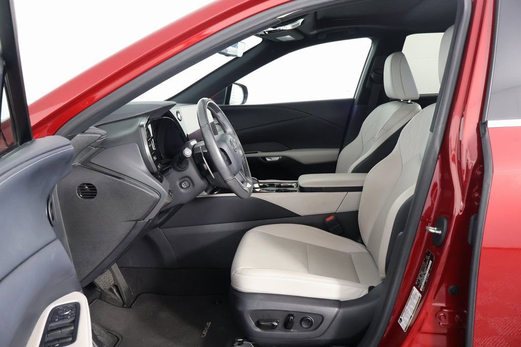 Used 2023 Lexus RX 350h w/ Accessory Package (Z1) image 10