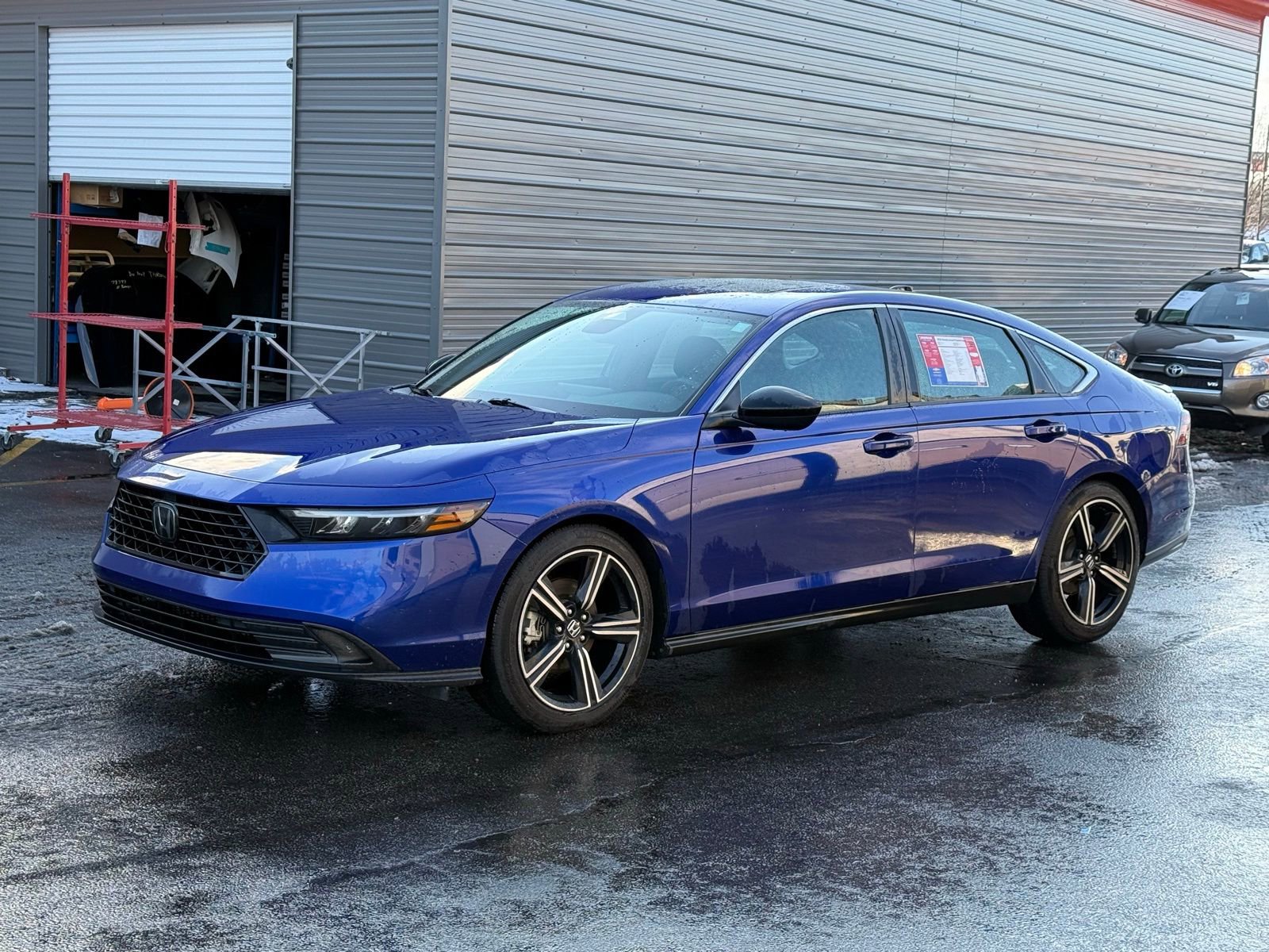 Used 2023 Honda Accord Sport image 7
