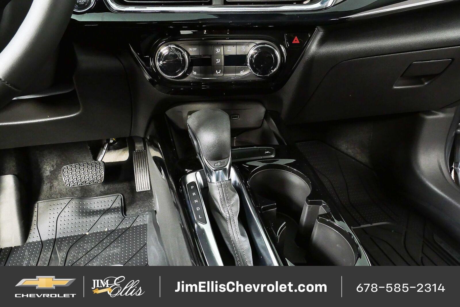 New 2026 Chevrolet Trax ACTIV w/ Sunroof Package FWD image 15