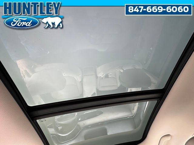 Used 2024 Genesis GV70 2.5T w/ Advanced Package image 16