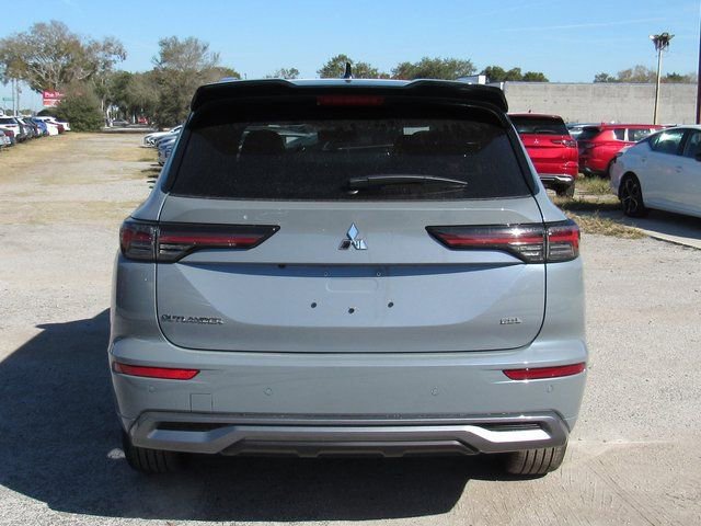 New 2026 Mitsubishi Outlander SEL image 4