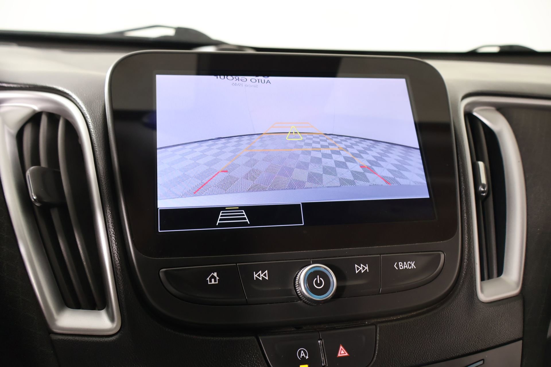 Used 2024 Chevrolet Malibu LT FWD image 6
