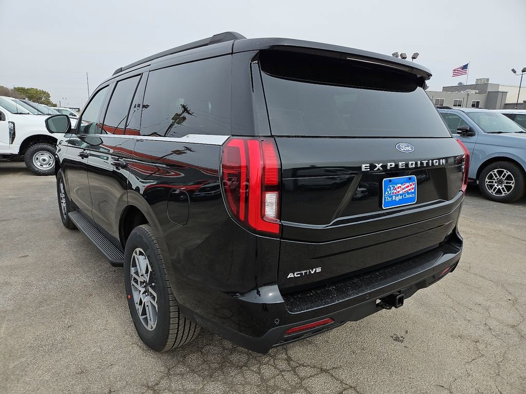 New 2026 Ford Expedition Active image 9