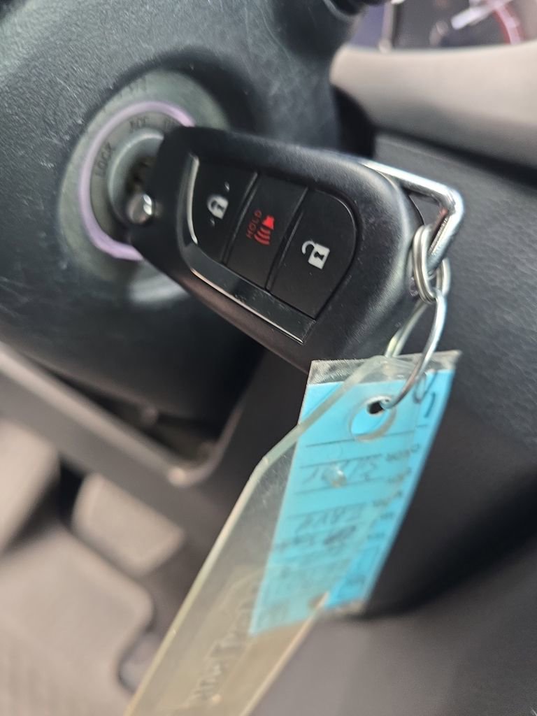 Used 2023 Toyota RAV4 LE image 28