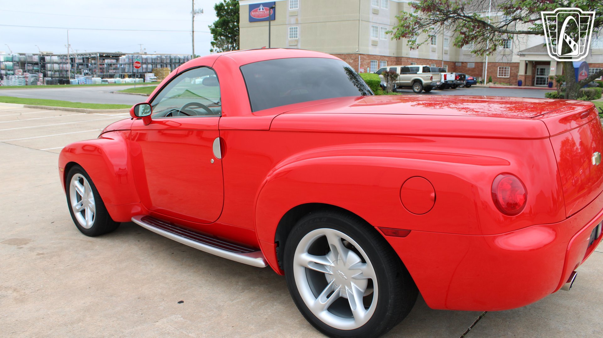Used 2004 Chevrolet SSR w/ Preferred Equipment Group RWD image 7