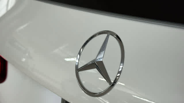 New 2026 Mercedes-Benz GLB 250 4MATIC image 8