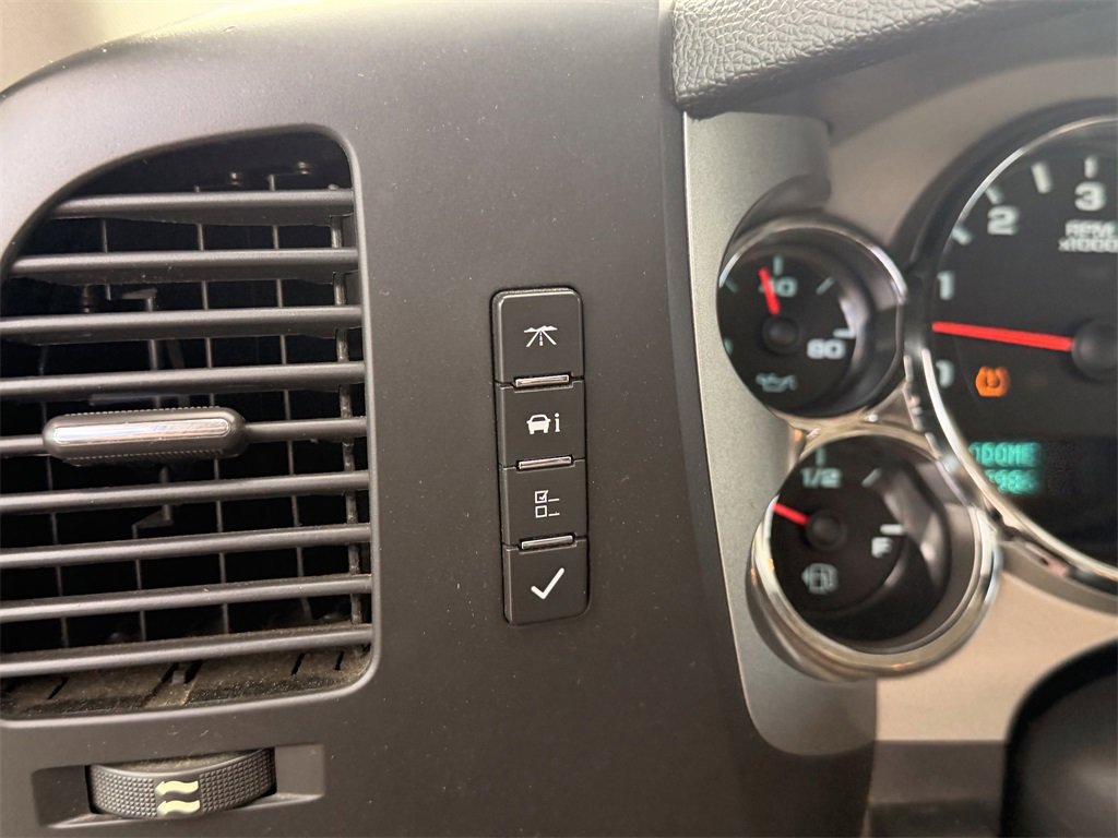 Used 2012 Chevrolet Silverado 2500 LT w/ Interior Plus Package image 25