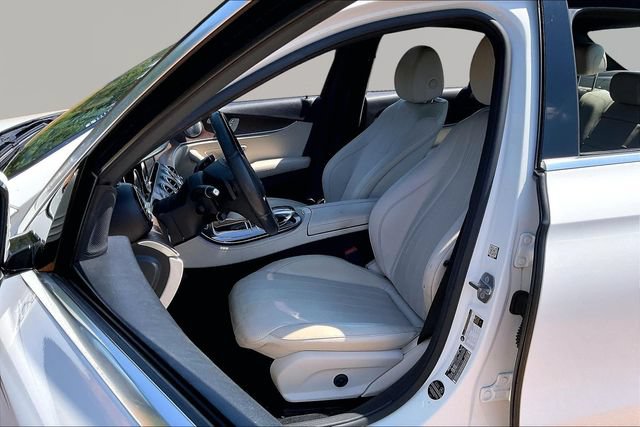 Used 2017 Mercedes-Benz E 300 image 15