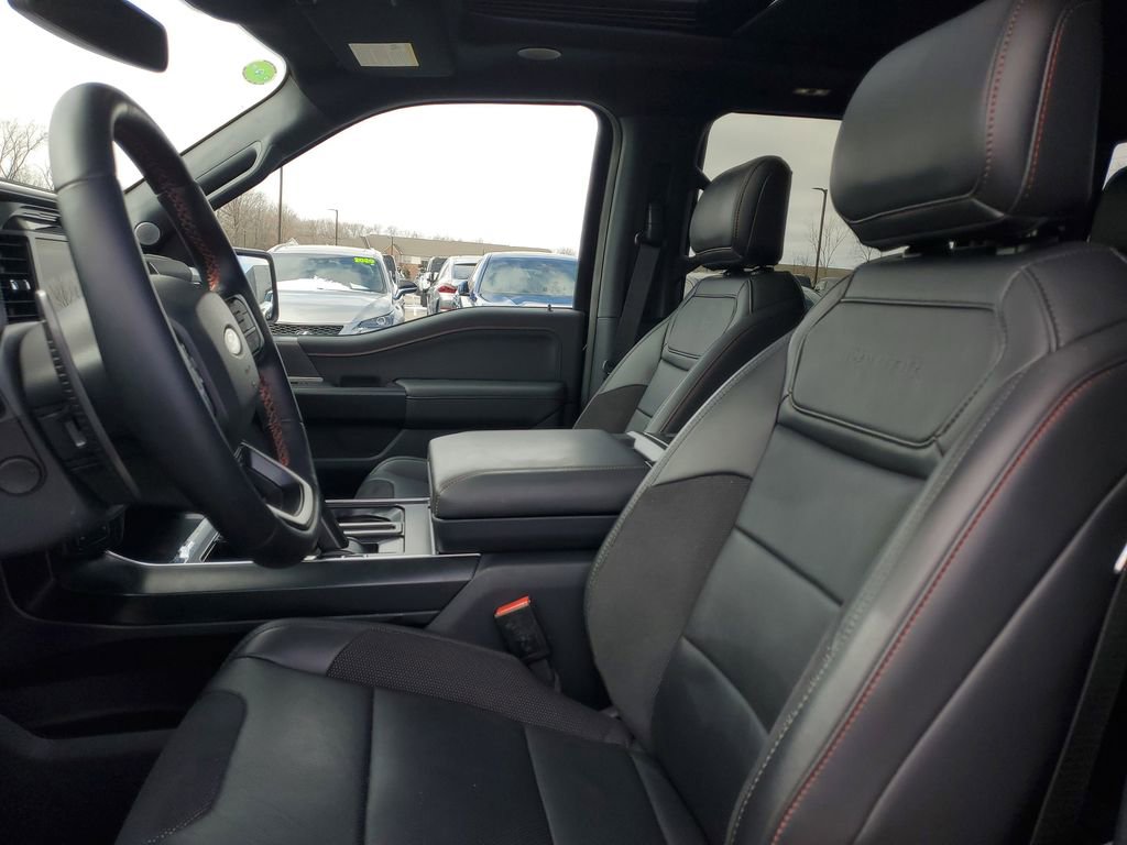Used 2025 Ford F150 Raptor image 7