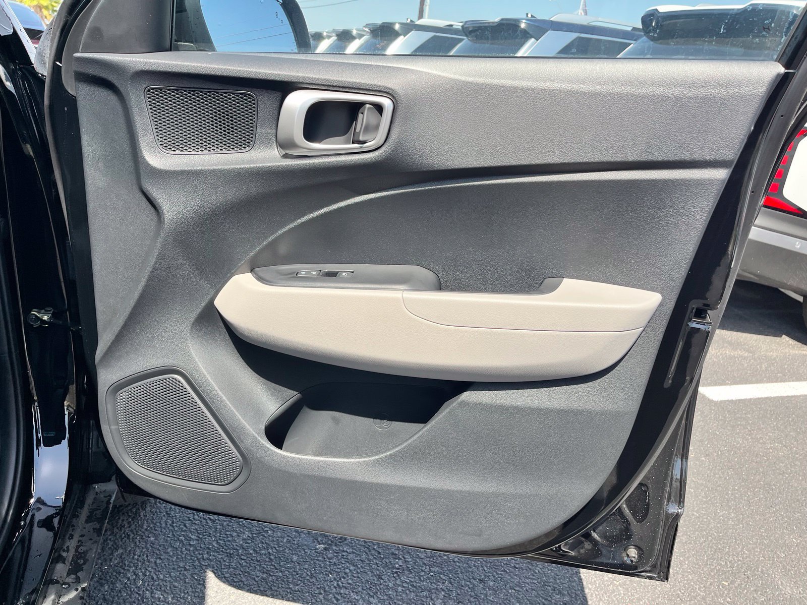 New 2026 Hyundai Venue SEL FWD image 23