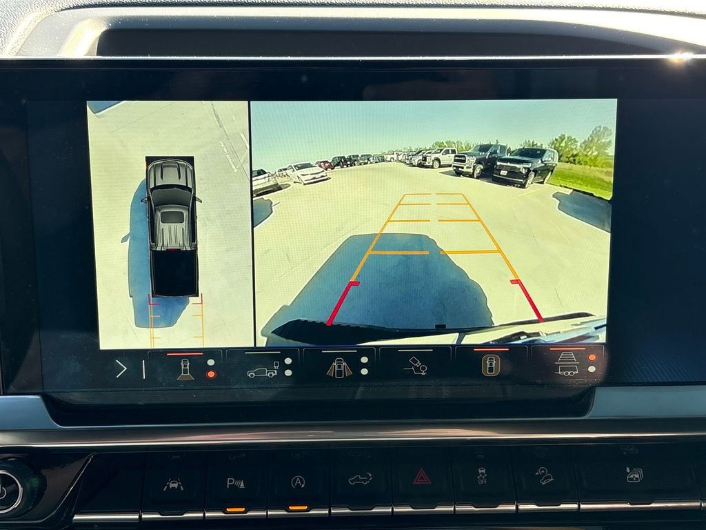 Used 2024 Chevrolet Silverado 1500 High Country w/ Midnight Edition AWD/4WD image 25