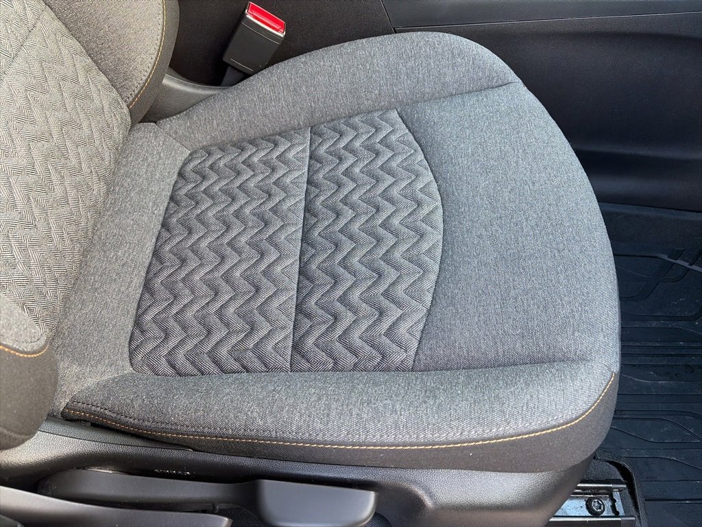 Certified 2024 Chevrolet Equinox LT w/ LPO, Floor Liner Package image 27