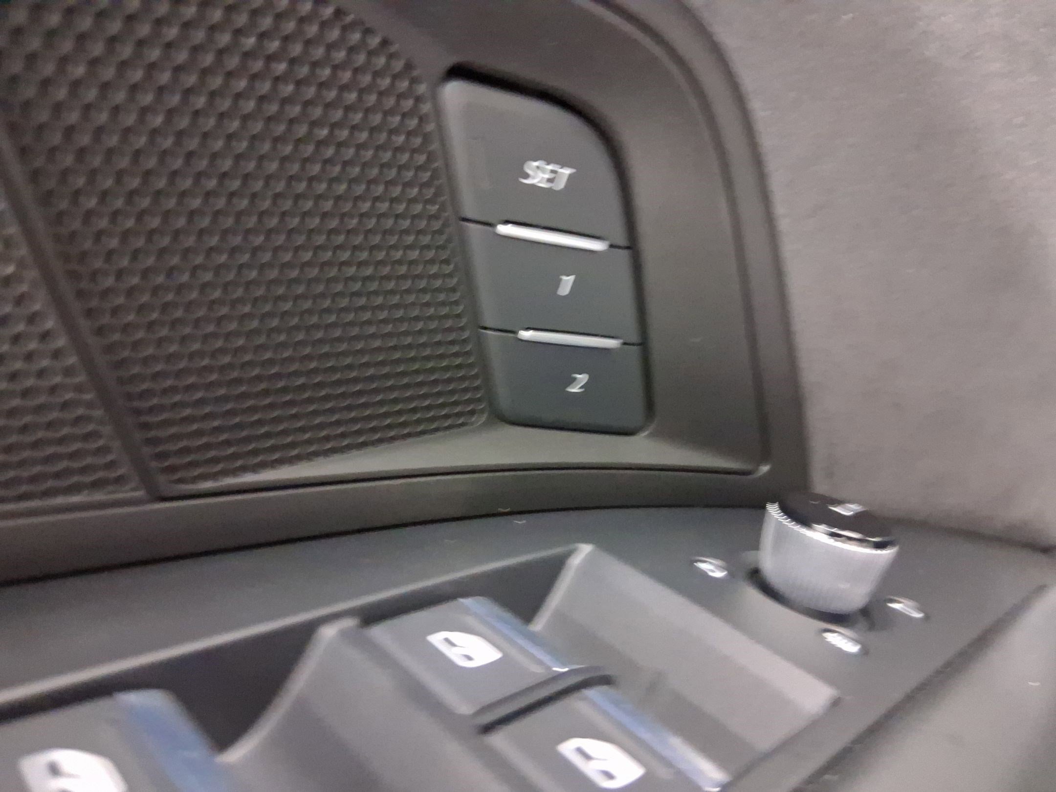 Used 2022 Audi RS e-tron GT quattro w/ Year 1 Package image 15