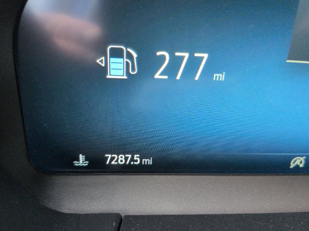 Certified 2023 Ford Escape ST-Line Select w/ Tech Pack #2 image 16