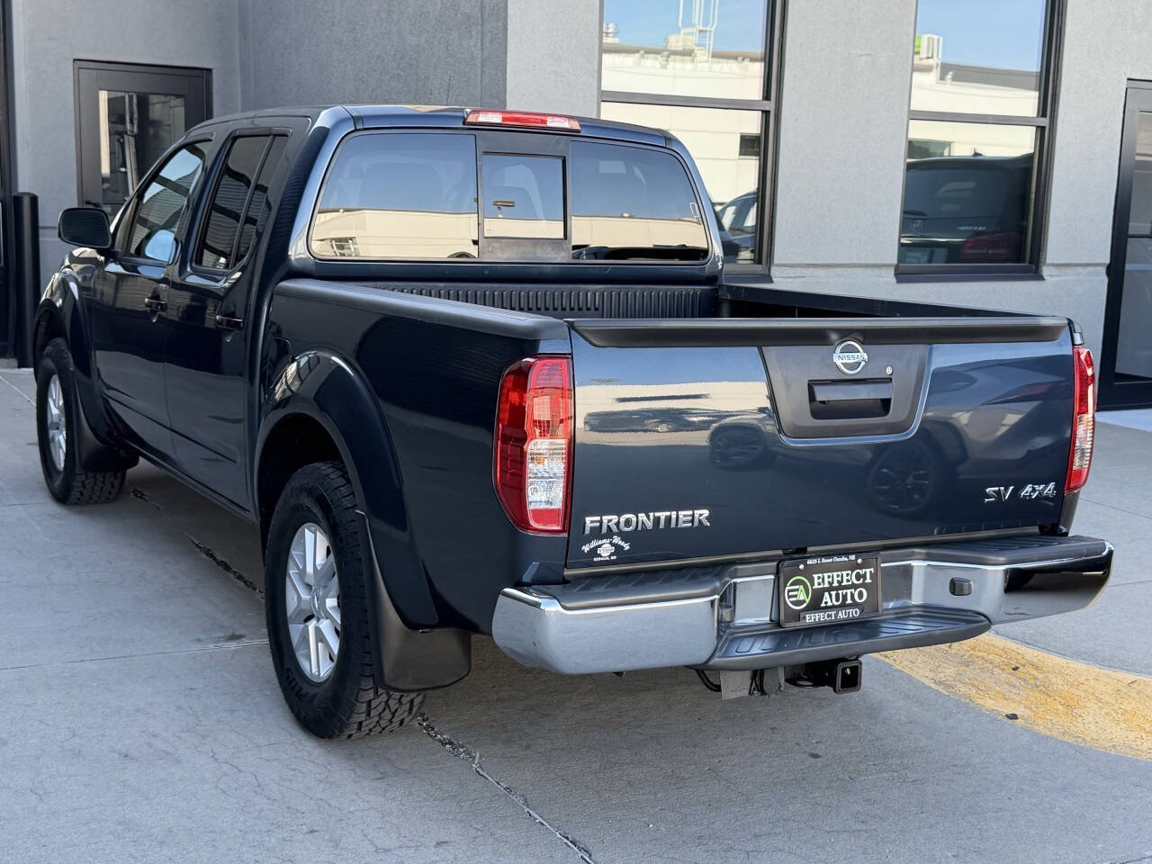 Used 2019 Nissan Frontier SV AWD/4WD image 8
