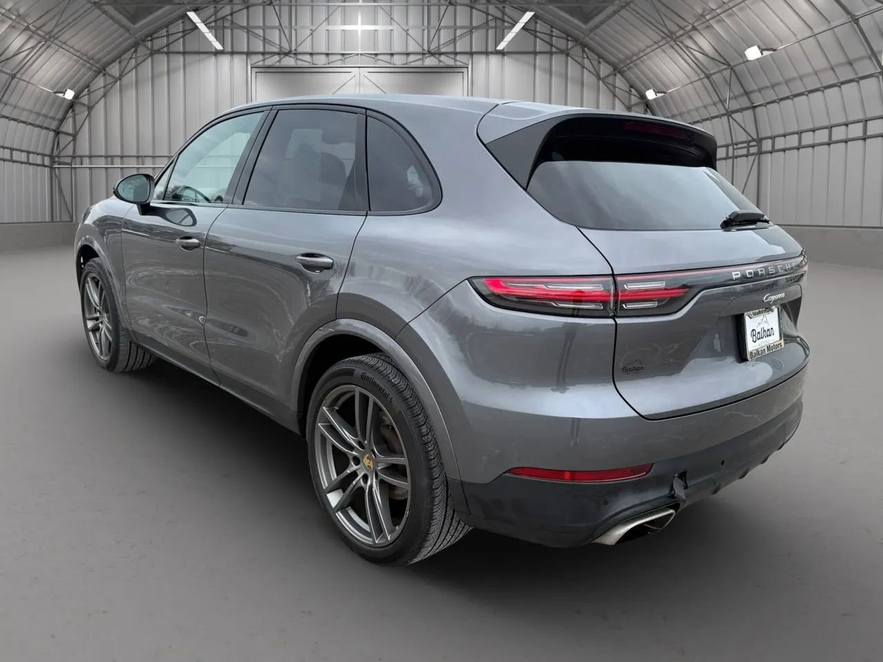Used 2021 Porsche Cayenne Sport Utility 4D image 8