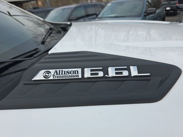 Used 2024 Chevrolet Silverado 3500 LT w/ Convenience Package image 22