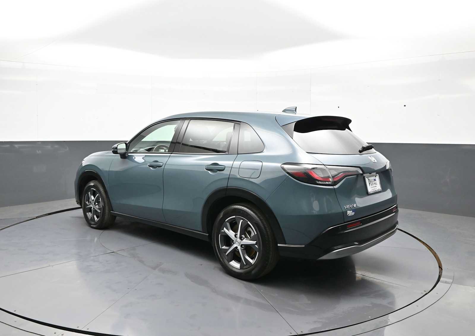 Used 2024 Honda HR-V EX-L image 7
